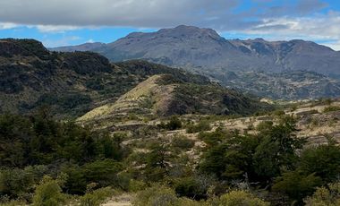 Campo en venta colindante al Río Baker de 104 hectáreas