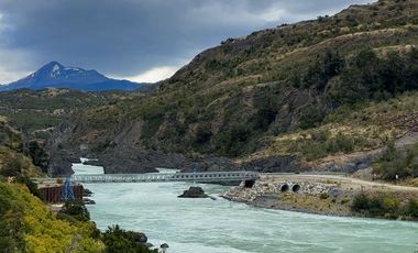 Campo en venta colindante al Río Baker de 104 hectáreas