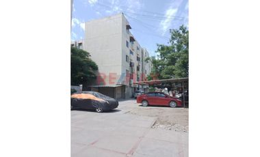 Venta De Departamento En 1Er Piso Urb.Tallanes//ID: 1181510