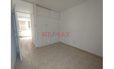 Venta De Departamento En 1Er Piso Urb.Tallanes//ID: 1181510