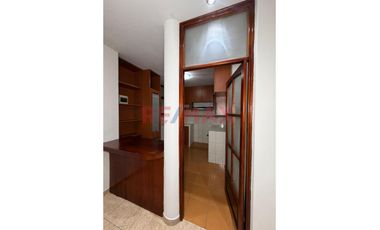 Venta De Departamento En 3Er Piso En Urb.Laguna Del Chipe//ID: 1176243
