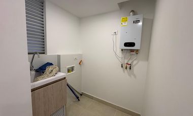 ARRIENDO APARTAMENTO HUERTAS ORIENTAL
