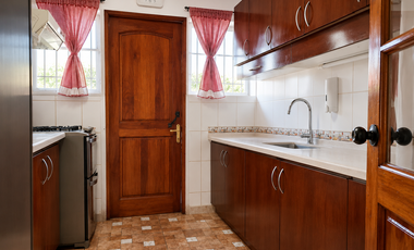 Quilpué, venta de casa en excelente estado 3d 2b 2e