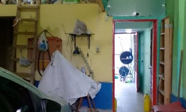 AMPLIA CASA AL FRENTE DE 3 AMBIENTES EN DOS PLANTAS