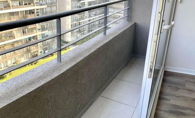 Departamento a pasos Metro Las Torres, Macul.