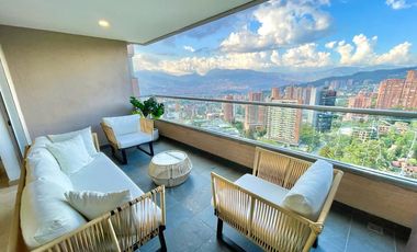 Elegancia y Vista Única Cerca a El Tesoro