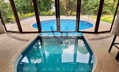 Venta de departamento con alberca y jacuzzi en Avandaro