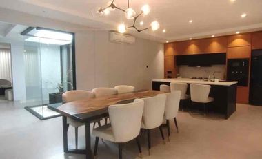 Villa di Jual Type Modern Tropical , di Canggu Bali , 5 menit ke Finns Beach Club , 5 Menit ke Atlas