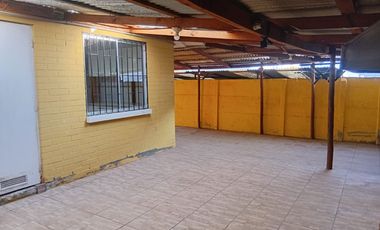 Arriendo casa 2 pisos Villa los jardines, Hijuelas