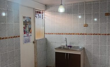 Arriendo casa 2 pisos Villa los jardines, Hijuelas