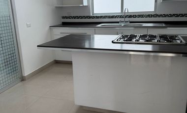 CASA EN RENTA EN FRACC VALLE REAL
