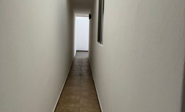 CASA EN RENTA EN FRACC VALLE REAL