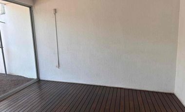 RENTA CASA LOMAS DE ANGELOPOLIS 1 / AMPLIA / JARDÍN ENORME / 4 recámaras