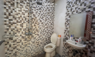 SEWA RUMAH CANTIK 3 LANTAI SEMI FURNISH PEJATEN BARAT JAKARTA SELATAN