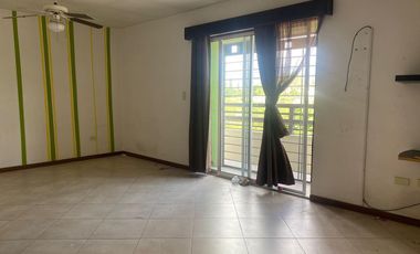 CASA HABITACIÓN – ALPES NORTE Excelente ubicación con salida rápida al Blvd. Nazario Ortiz . Frente a parque lineal