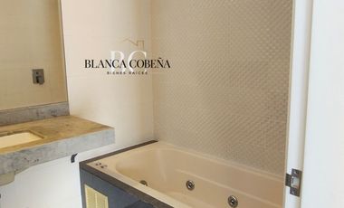 Surco: Venta Departamento 3 habitaciones, con cochera y deposito en Condominio Magna House