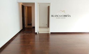 Surco: Venta Departamento 3 habitaciones, con cochera y deposito en Condominio Magna House