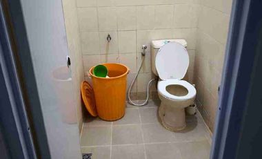 Disewakan rumah 2 BR di Wiguna Timur ,semi furnished.Rungkut Surabaya timur