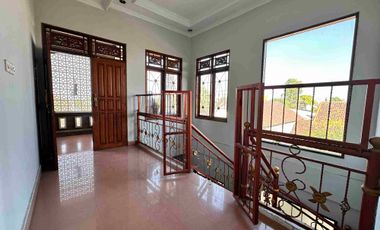 Rumah Cocok Untuk Kantor Akses Jalan Utama Sidakarya Denpasar Selatan