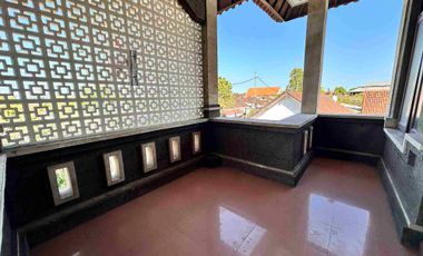 Rumah Cocok Untuk Kantor Akses Jalan Utama Sidakarya Denpasar Selatan