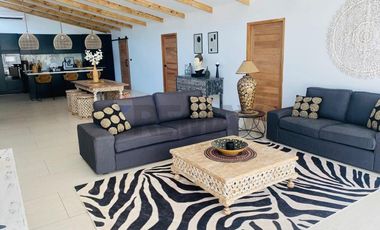 Brand New 5-Bedroom Pool Villa Near Fisherman's Village