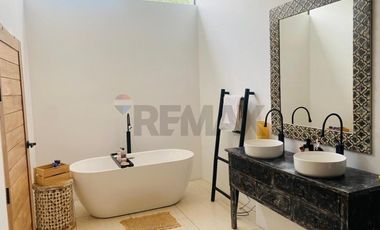 Brand New 5-Bedroom Pool Villa Near Fisherman's Village
