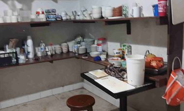 SE RENTA CASA COMO LOCAL PARA COMERCIOS