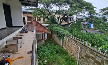 Rumah Mewah 2 Lantai Hook Taman Cipto