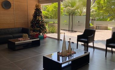 Amplio departamento 3D/2B en Macul
