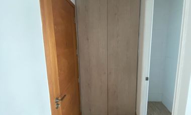Amplio departamento 3D/2B en Macul