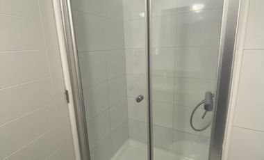 Amplio departamento 3D/2B en Macul