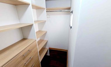 Venta de hermosa casa de ocasión en Chacarilla San Borja