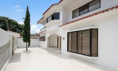 Alquiler de Casa en Puerto Azul