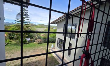 FINCA EN SAN VICENTE – VEREDA EL POTRERO