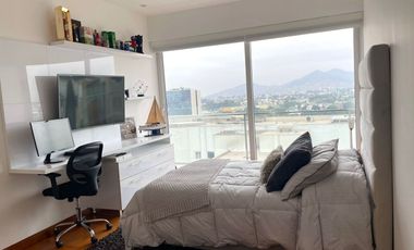 Exclusivo dúplex con vista privilegiada al Golf