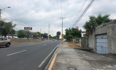 Via a la Costa, renta de terreno de 2080 m2