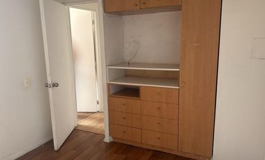 EXCELENTE OPORTUNIDAD EN QUINTA NORMAL | 3 DORMITORIOS, BALCÓN Y PISCINA EN UBICACIÓN ESTRATÉGICA