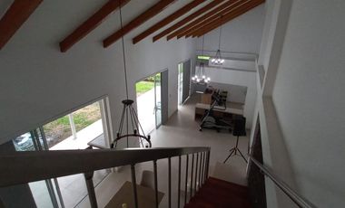 CASA CAMPESTRE EN ROZO