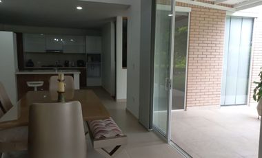 CASA CAMPESTRE EN ROZO