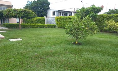 CASA CAMPESTRE EN ROZO