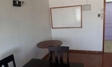 ¡Tu próximo hogar en Providencia: Totalmente amoblado y a pasos del Metro!