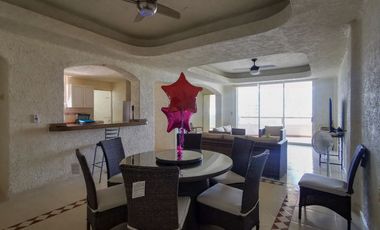 Departamento en venta, a 300 m de playa, Club Deportivo, Acapulco.