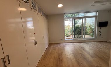 HEMOSA CASA EN CORAZON DE SAN ISIDRO - A1
