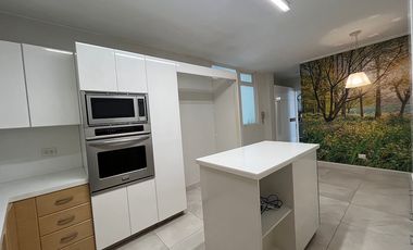 HEMOSA CASA EN CORAZON DE SAN ISIDRO - A1