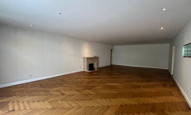 HEMOSA CASA EN CORAZON DE SAN ISIDRO - A1