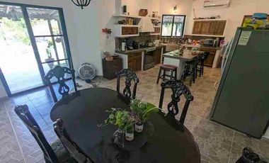 VENTA DE CASA QUINTA CON 1698 m²