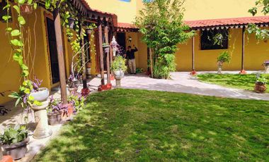 VENTA DE CASA QUINTA CON 1698 m²