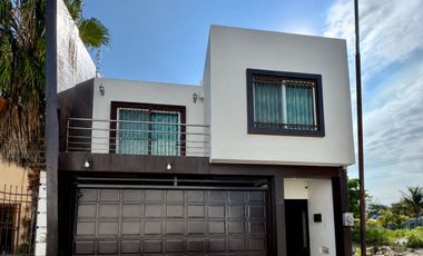 Casa en renta en Ciudad del Carmen 📌  Fraccionamiento Raices
