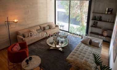Casa Dúplex con Terraza  en Venta en Colonia Condesa, Cuauhtémoc, CDMX #26-3207 AVC