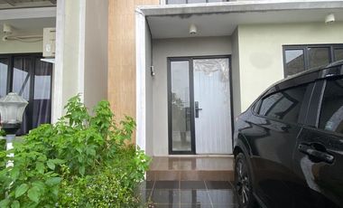 Rumah Over Kredit LT90 Strategis dkt Tol di Perum Permata Cimanggis